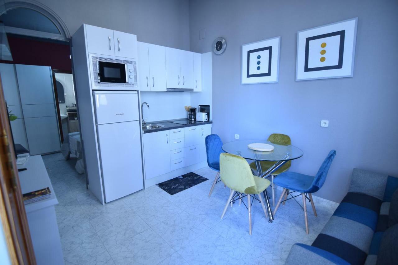 Apartamento Romabel 阿尔玛格鲁 外观 照片